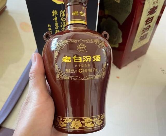 迎驾贡酒洞藏6年价格42度450毫升（迎驾贡酒洞藏6年价格42度500毫升）