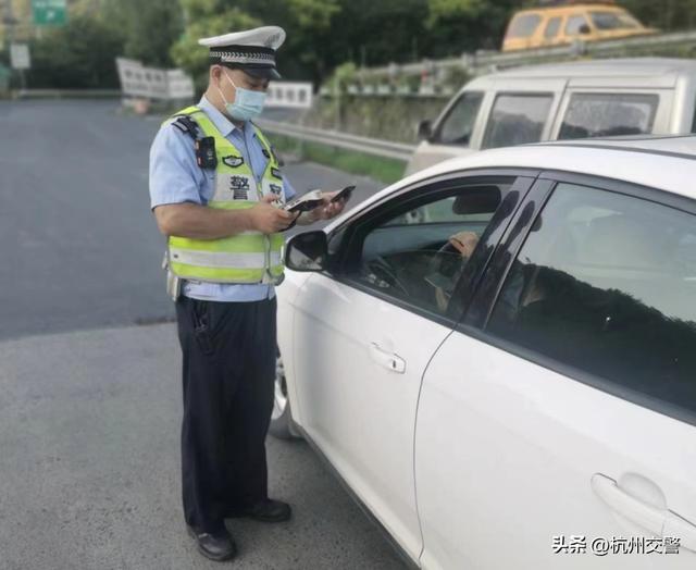 践行后面可搭配的词理念,践行前面可搭配的词