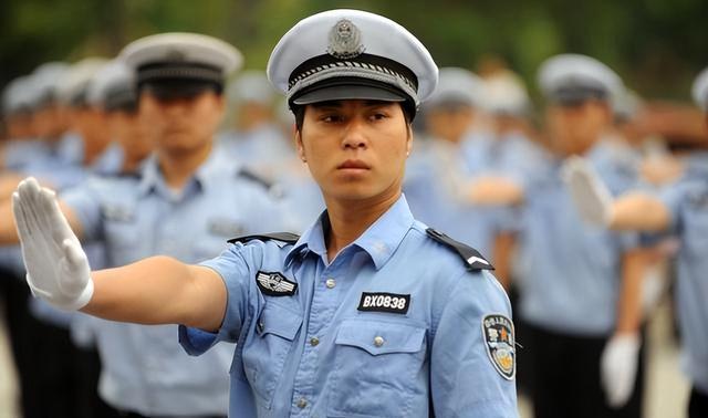 男朋友是辅警好吗,有个交警辅警的男朋友怎么样