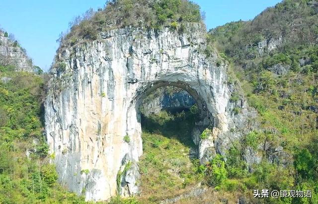 民间故事男子深山避难，被贪淫女子囚禁，美女把你熬成药渣